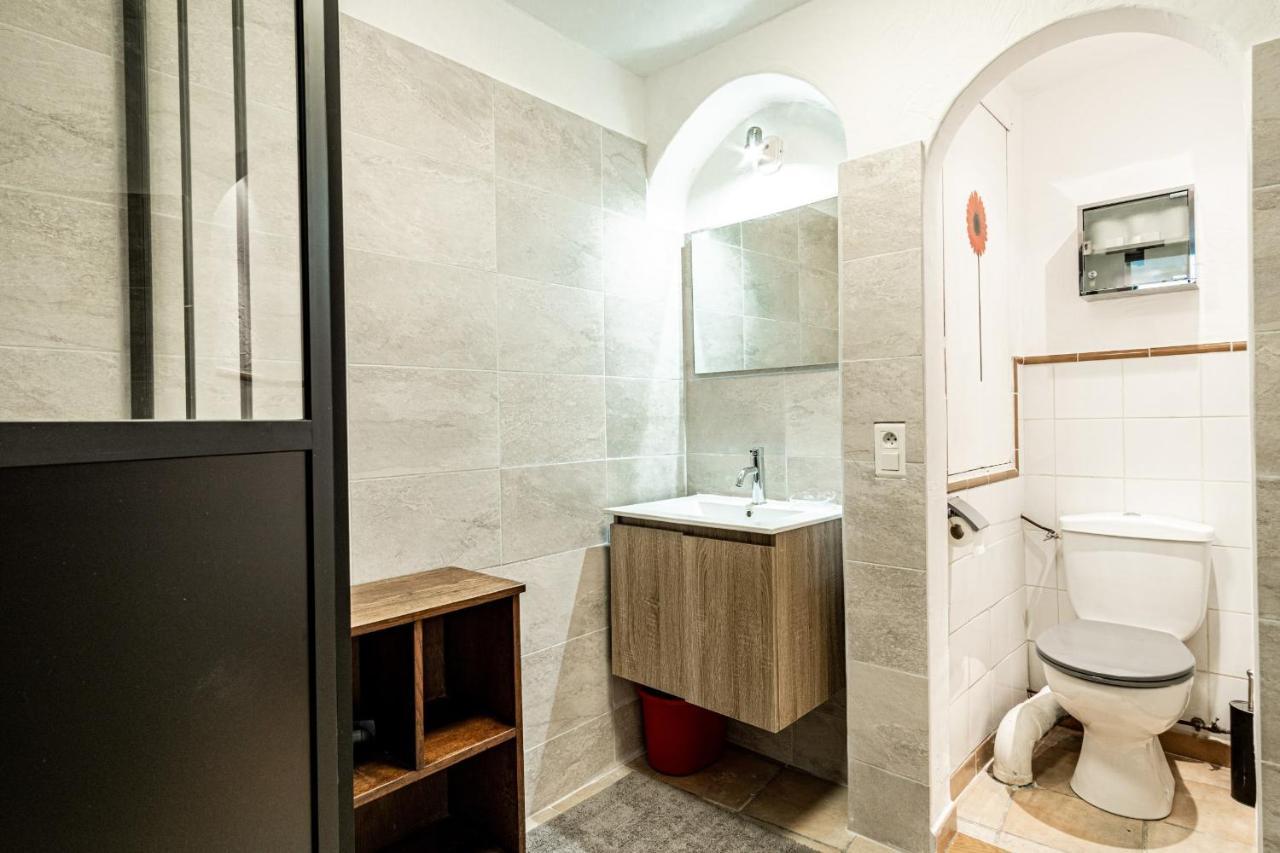 Maison de village au coeur de LʼIsle-sur-la-Sorgue Extérieur photo