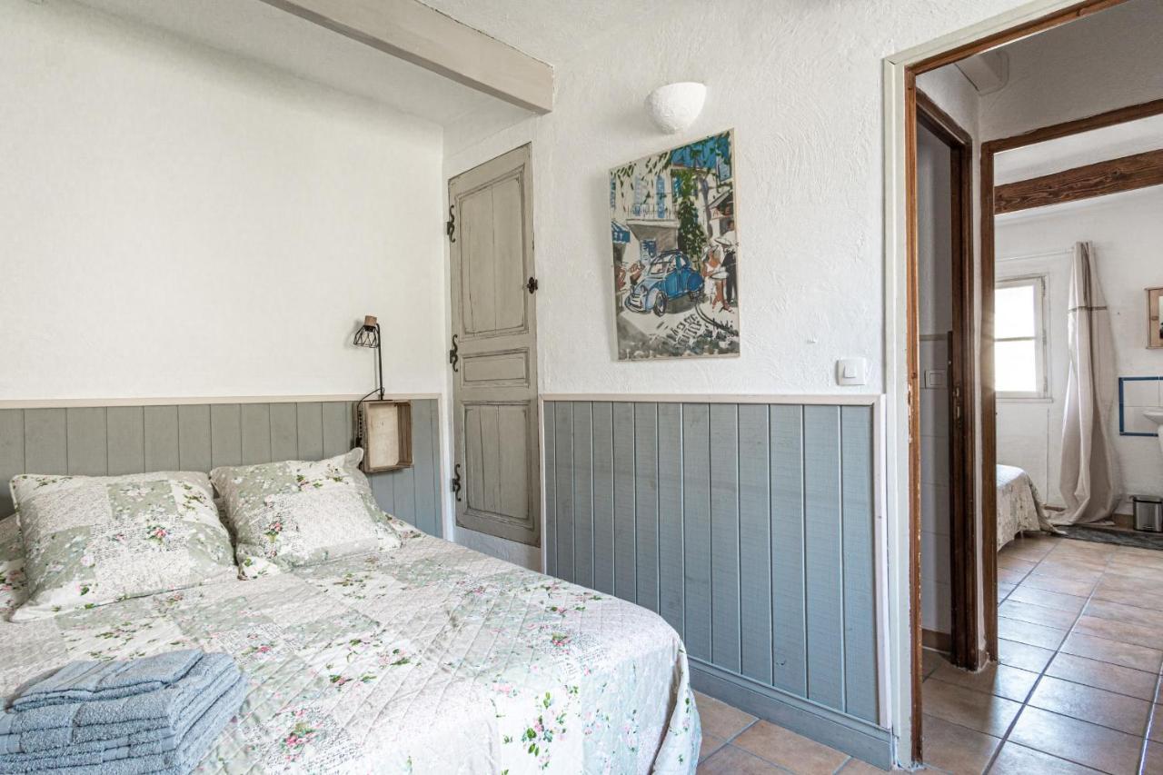 Maison de village au coeur de LʼIsle-sur-la-Sorgue Extérieur photo